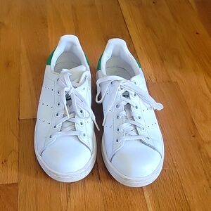 listing-status-banner